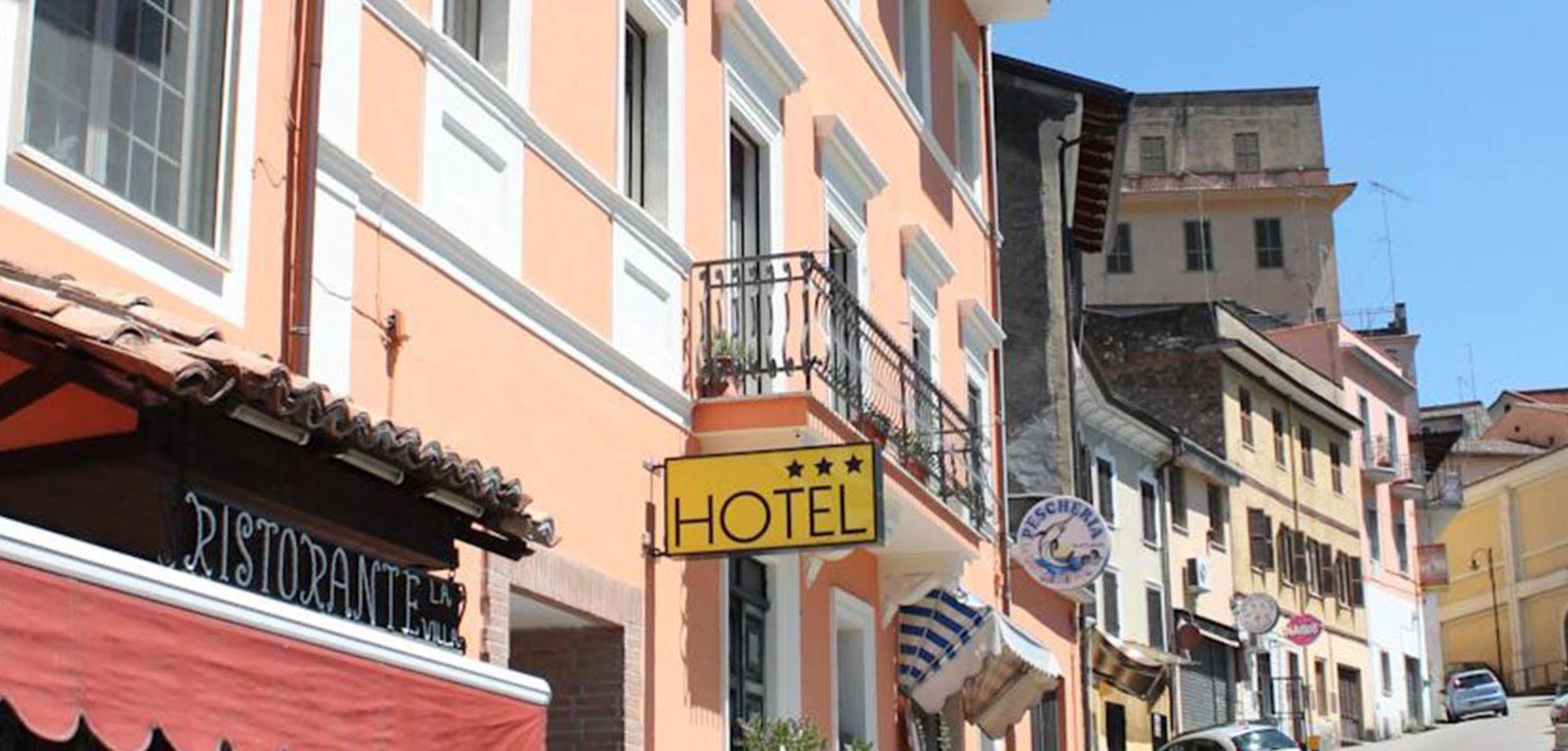 Hotel La Villa Ceccano Eksteriør bilde